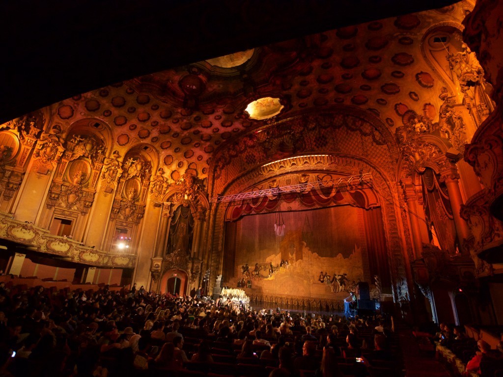 los angeles theatre